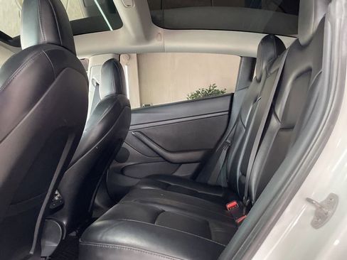 Used 2022 Tesla Model 3 Long Range image 13