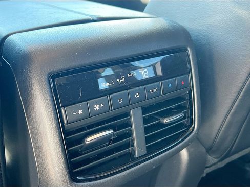 Used 2022 MAZDA CX-9 Touring image 27