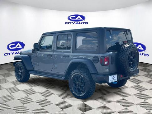 Used 2023 Jeep Wrangler Unlimited w/ Cold Weather Group AWD/4WD image 7