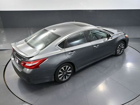 Used 2016 Nissan Altima 2.5 SL w/ Moonroof Package FWD image 54