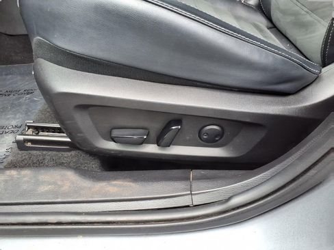 Used 2024 Mitsubishi Outlander FWD image 23