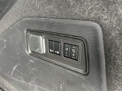 Used 2023 Cadillac Escalade ESV Sport Platinum w/ Heavy-Duty Trailer Package image 48