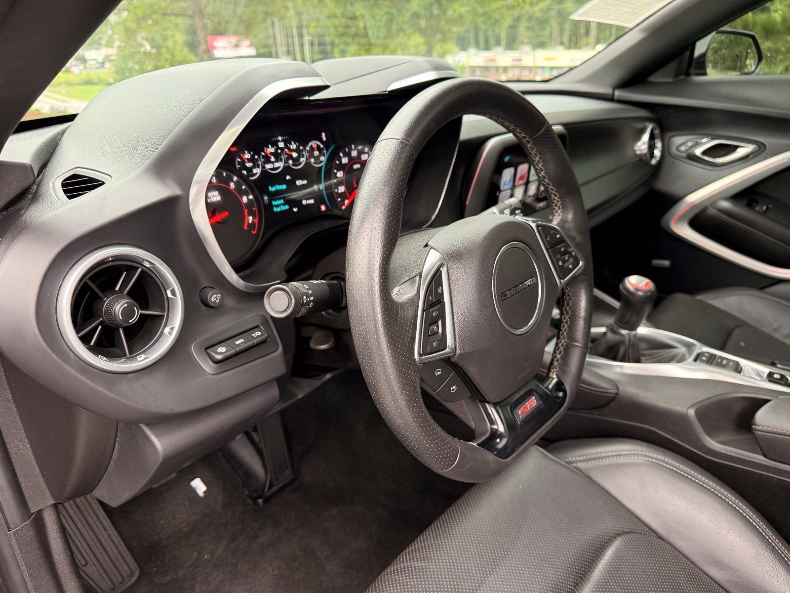 Used 2016 Chevrolet Camaro SS RWD image 22