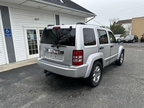 Used 2008 Jeep Liberty Limited w/ Premium Group II image 10