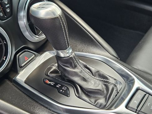 Used 2021 Chevrolet Camaro SS RWD image 17
