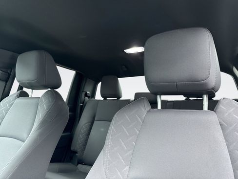 Used 2024 Toyota Tacoma SR5 AWD/4WD image 11