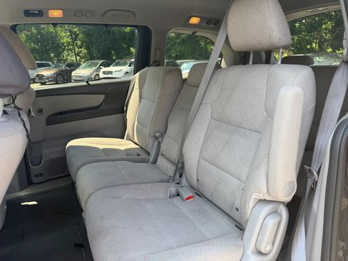 Used 2016 Honda Odyssey EX image 12