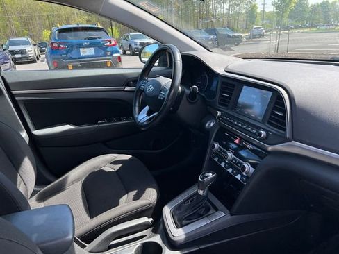 Used 2019 Hyundai Elantra Value Edition w/ Cargo Package image 26