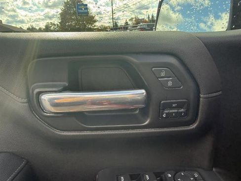 Used 2021 Chevrolet Silverado 1500 LTZ w/ Z71 Off-Road Package image 33