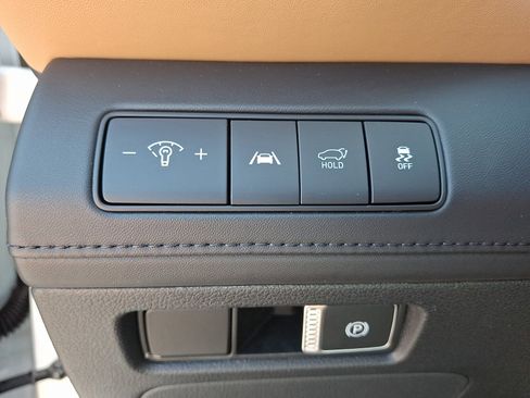 Used 2023 Hyundai Santa Fe Calligraphy AWD/4WD image 26