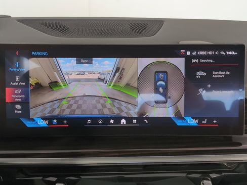 New 2026 BMW X7 M60i image 25