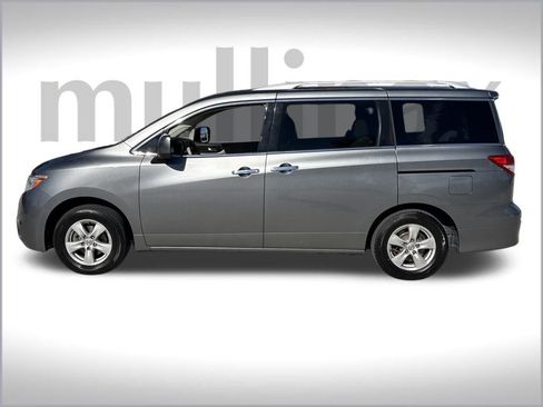 Used 2016 Nissan Quest SV image 11