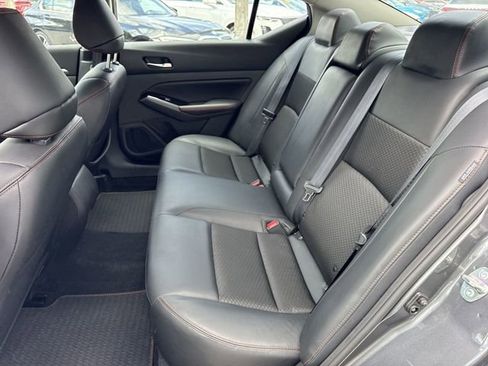 Used 2024 Nissan Altima 2.5 SR FWD image 22