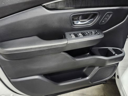 Used 2023 Honda Pilot Elite image 33