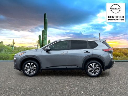 Certified 2023 Nissan Rogue SV FWD image 3