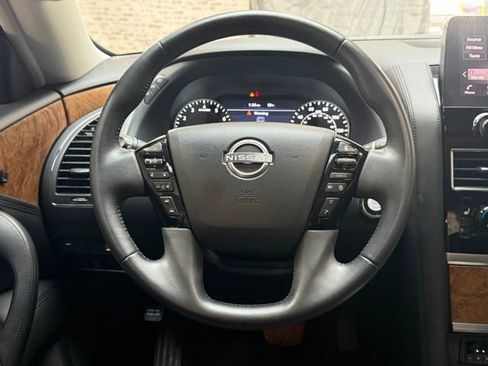 Used 2022 Nissan Armada SL w/ Captain's Chairs Package image 20