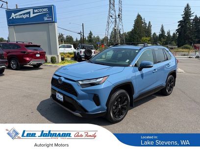Used 2024 Toyota RAV4 SE w/ Convenience Package