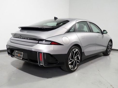 Used 2024 Hyundai Ioniq 6 SEL RWD image 5