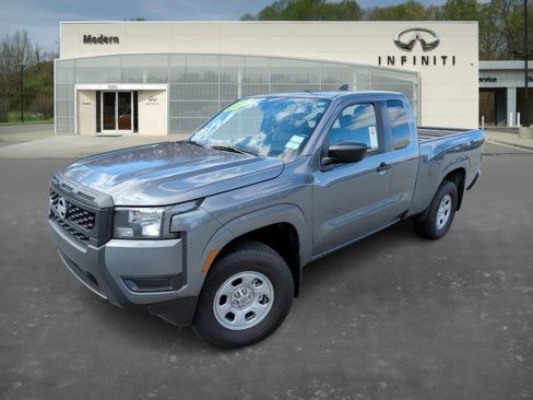 Used 2025 Nissan Frontier S image 1