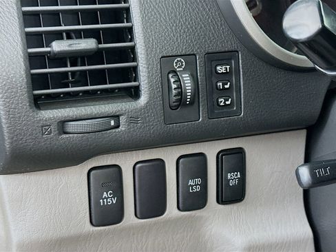 Used 2007 Toyota 4Runner Limited RWD image 10