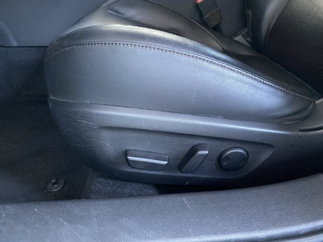 Used 2021 MAZDA MAZDA3 s FWD image 21