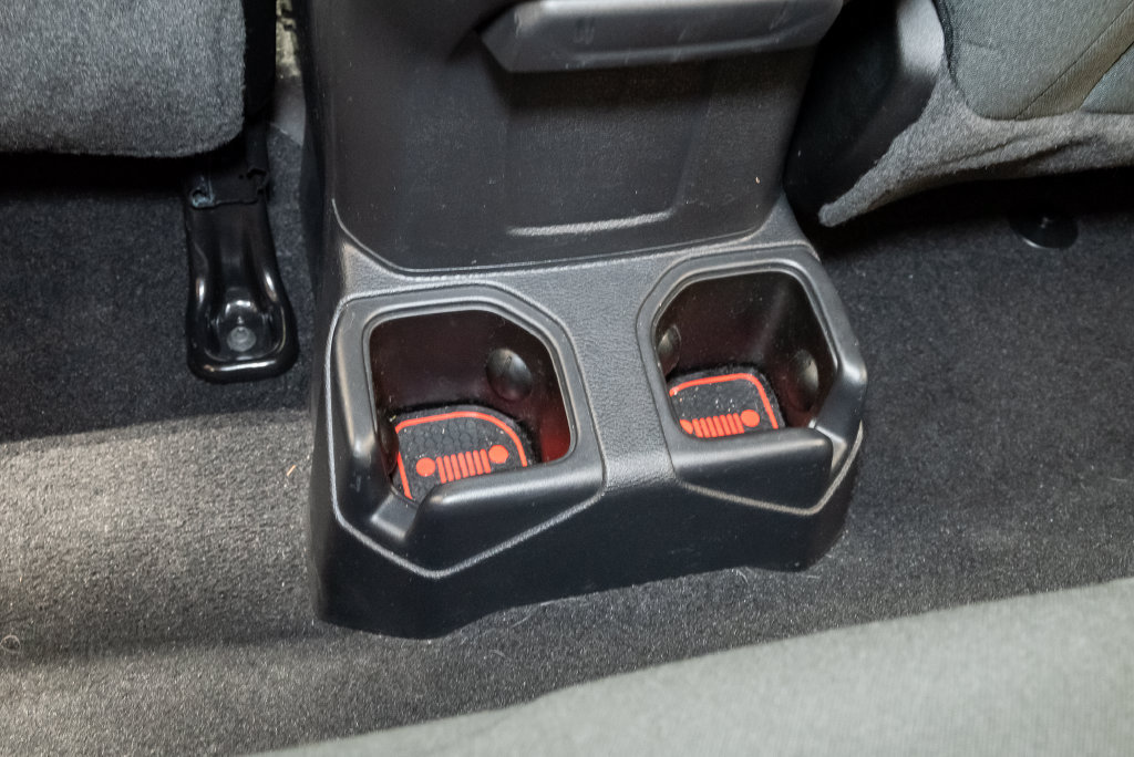 Used 2021 Jeep Wrangler Sport AWD/4WD image 11