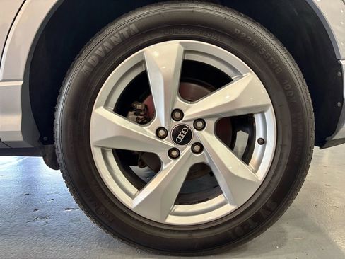 Used 2021 Audi Q3 2.0T Premium image 42