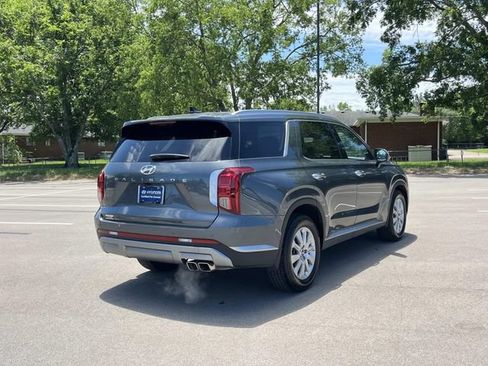 Certified 2025 Hyundai Palisade SEL FWD image 5