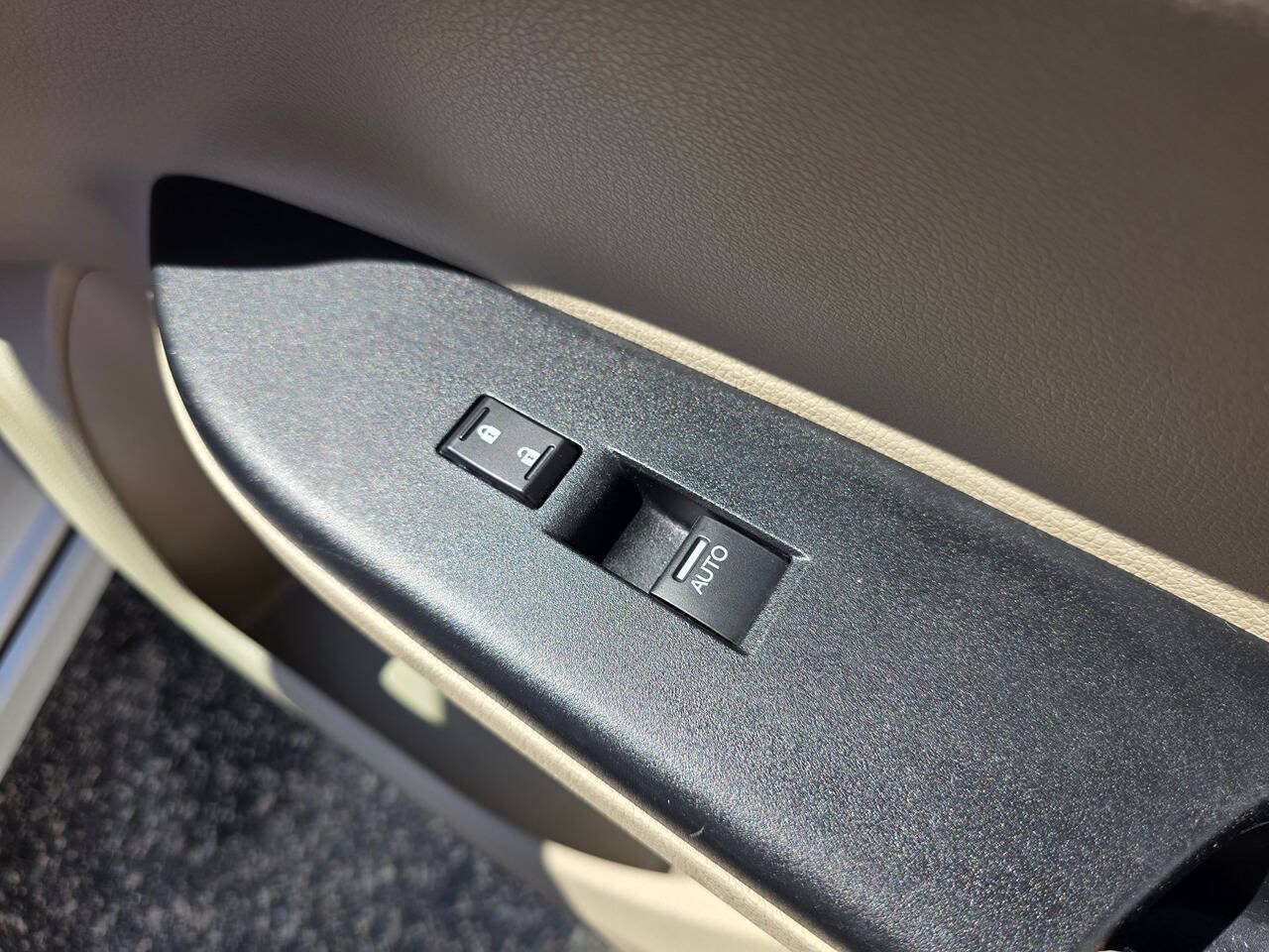 Used 2016 Honda Accord Touring image 40