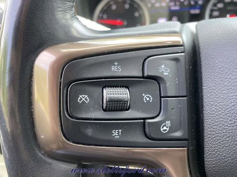 Used 2022 Chevrolet Silverado 2500 High Country w/ Safety Package II AWD/4WD image 21