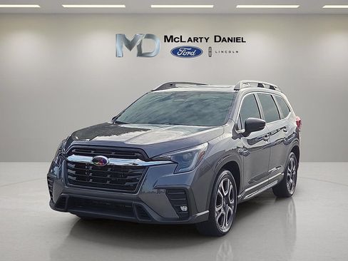 Used 2024 Subaru Ascent Limited w/ Technology Package AWD/4WD image 2