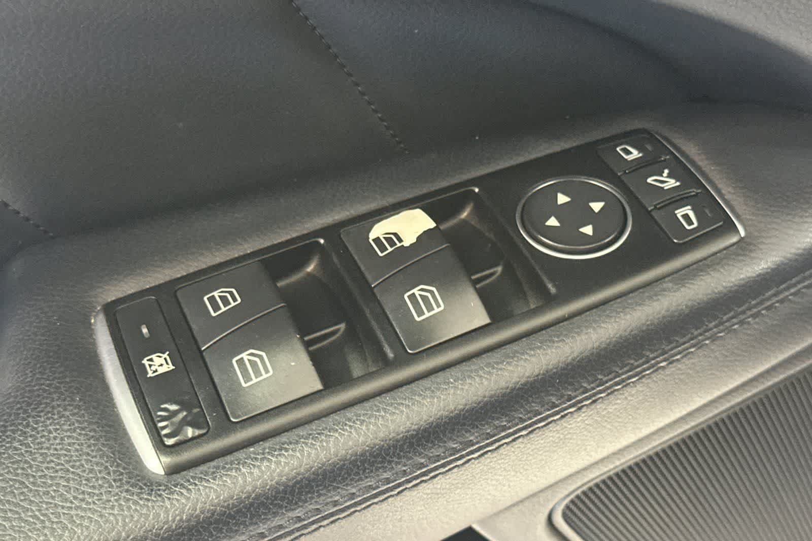 Used 2015 Mercedes-Benz CLS 400 image 14