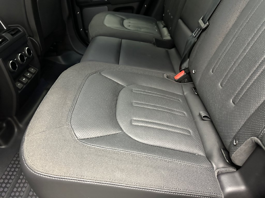 Used 2020 Land Rover Defender 110 S AWD/4WD image 17