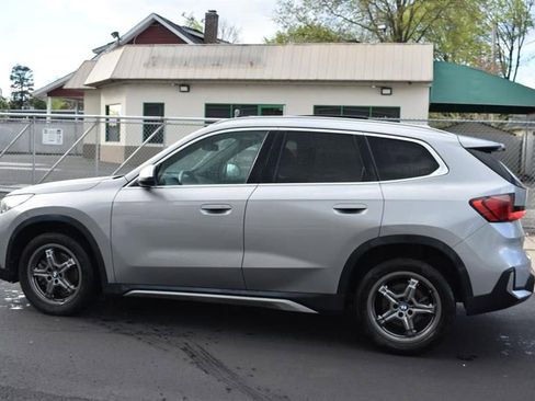 Used 2025 BMW X1 xDrive28i AWD/4WD image 5