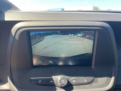 Used 2018 Chevrolet Camaro LT image 20