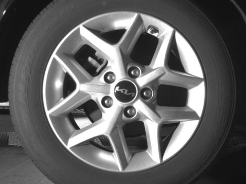 Used 2025 Kia Soul LX w/ LX Technology Package image 15