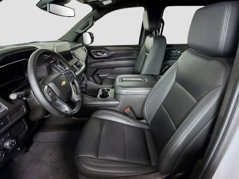 Used 2024 Chevrolet Suburban LT AWD/4WD image 22