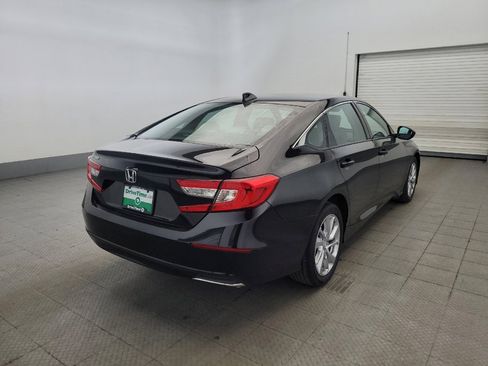 Used 2018 Honda Accord LX image 9