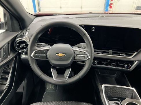 New 2026 Chevrolet Equinox LT image 11