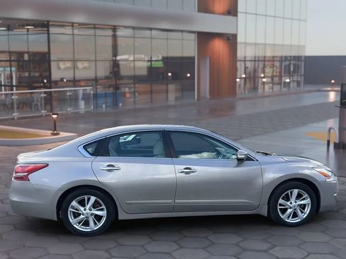 Used 2013 Nissan Altima 2.5 SV w/ 2.5SV Convenience Pkg image 13