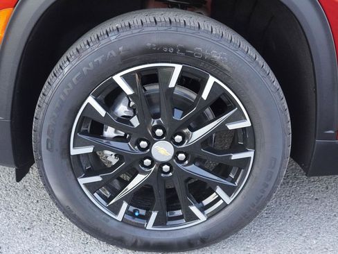 New 2026 Chevrolet Traverse LT w/ Sun and Wheel Package image 10