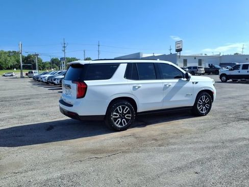 Used 2023 GMC Yukon AT4 w/ AT4 Premium Plus Package AWD/4WD image 21