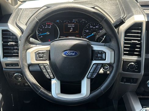 Used 2019 Ford F350 Lariat w/ Lariat Ultimate Package AWD/4WD image 15