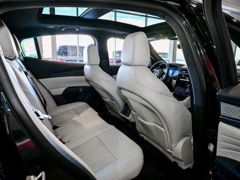 Used 2023 Maserati Grecale Modena image 22