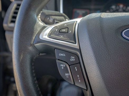 Used 2020 Ford Fusion Titanium AWD/4WD image 39