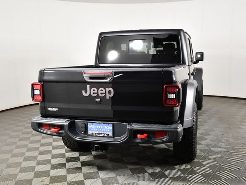 Used 2026 Jeep Gladiator Rubicon AWD/4WD image 7