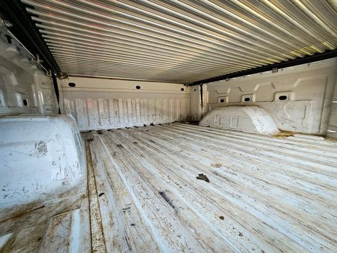 Used 2020 GMC Sierra 1500 Elevation w/ Elevation Value Package image 5