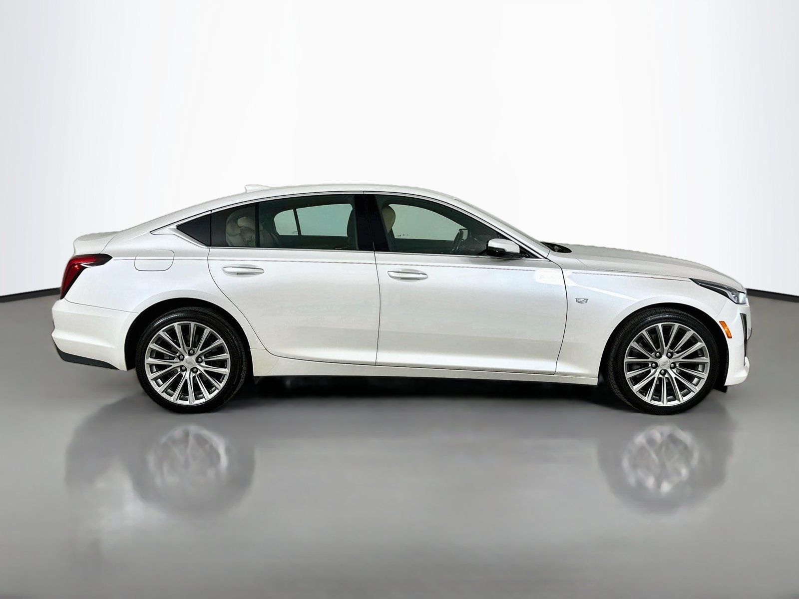 Used 2023 Cadillac CT5 Premium Luxury AWD/4WD image 4