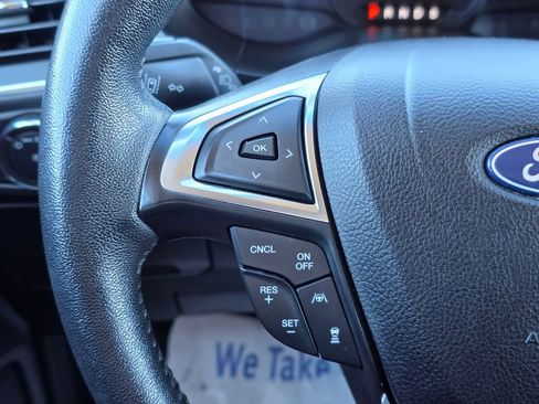 Used 2022 Ford Edge Titanium w/ Equipment Group 301A AWD/4WD image 50