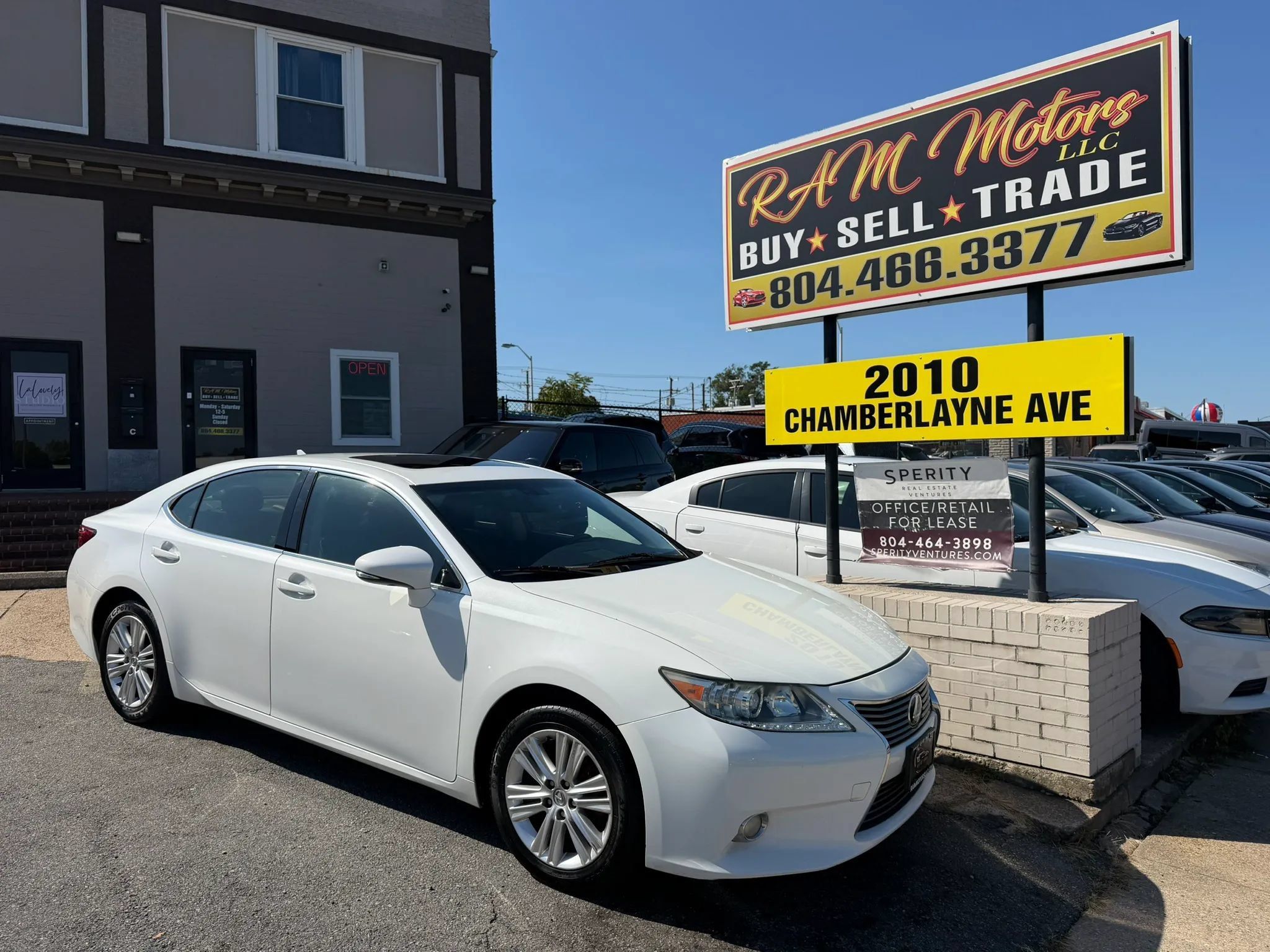 Used 2014 Lexus ES 350 w/ Premium Package FWD image 1